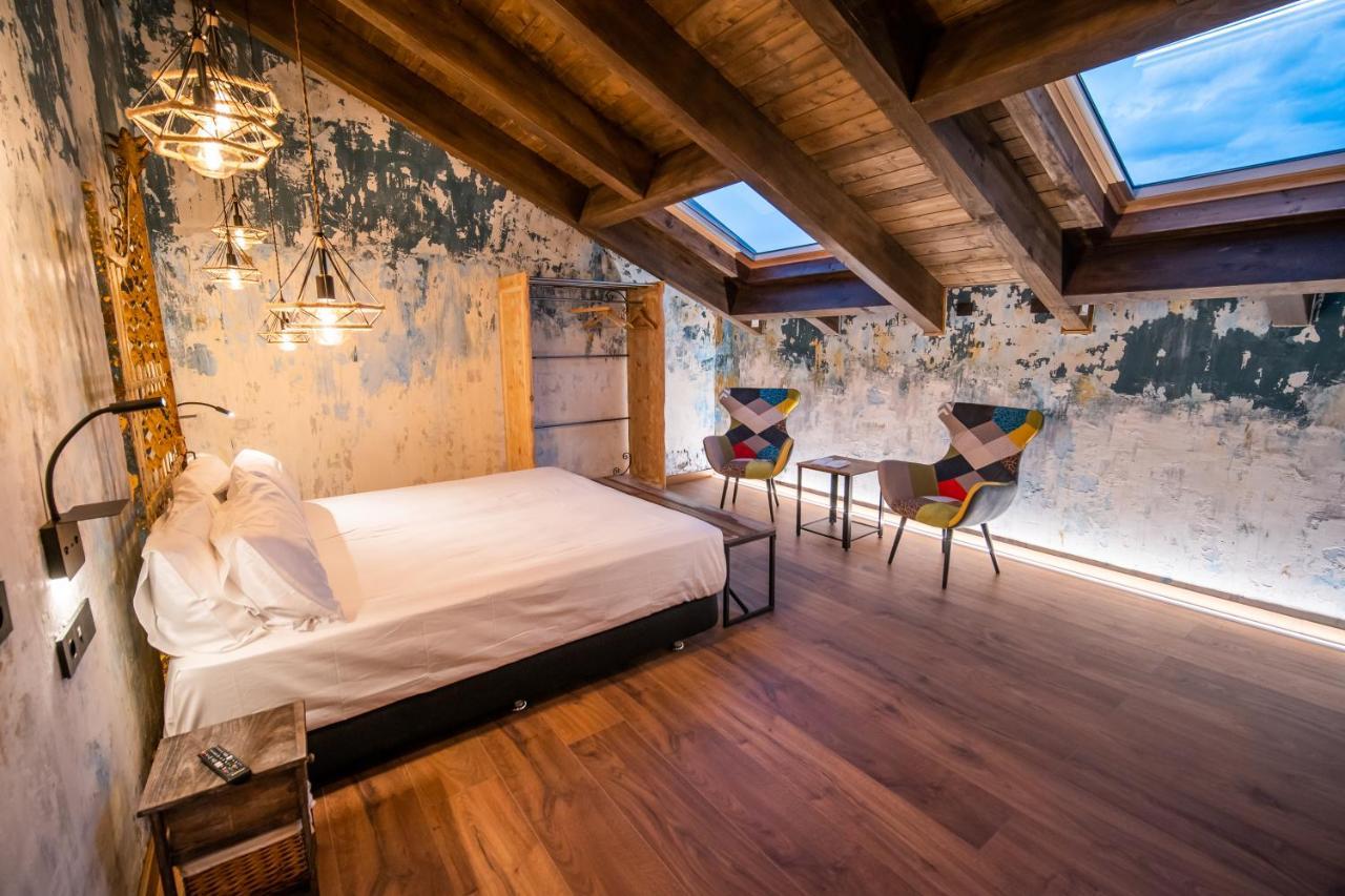 Hotel Somnifabrik Valderrobres Esterno foto