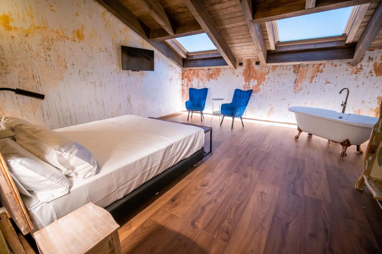 Hotel Somnifabrik Valderrobres Esterno foto